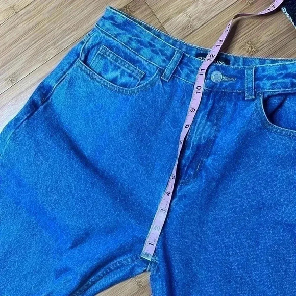 NWT Kittenish jeans distressed with raw hem size 29 inseam 31” - Picture 8 of 9